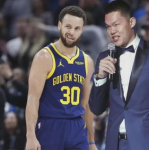 足球最新战报：库里率领广东宏远大胜，成为社交媒体焦点